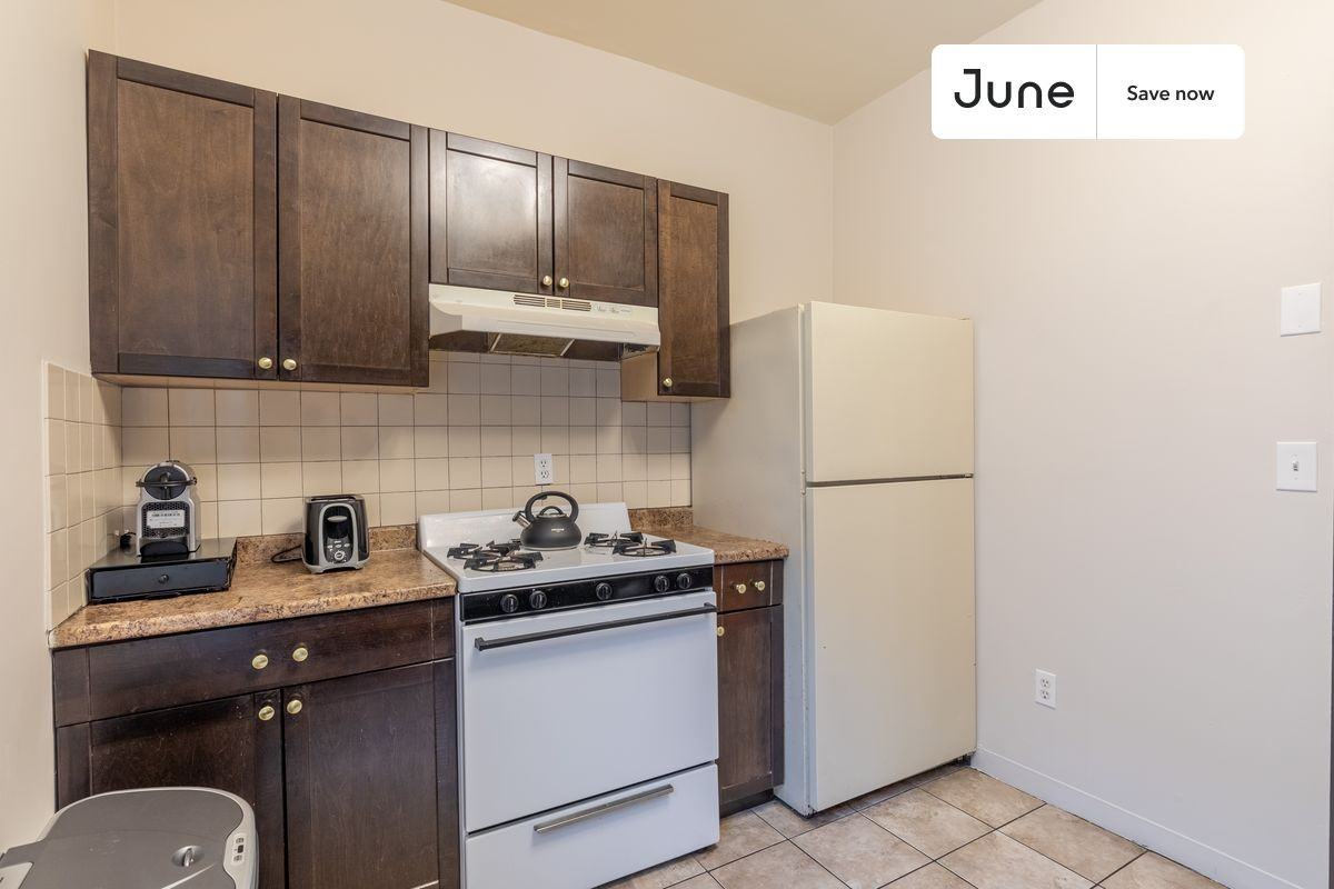 101 Calumet St #1 - Photo 5 of 25