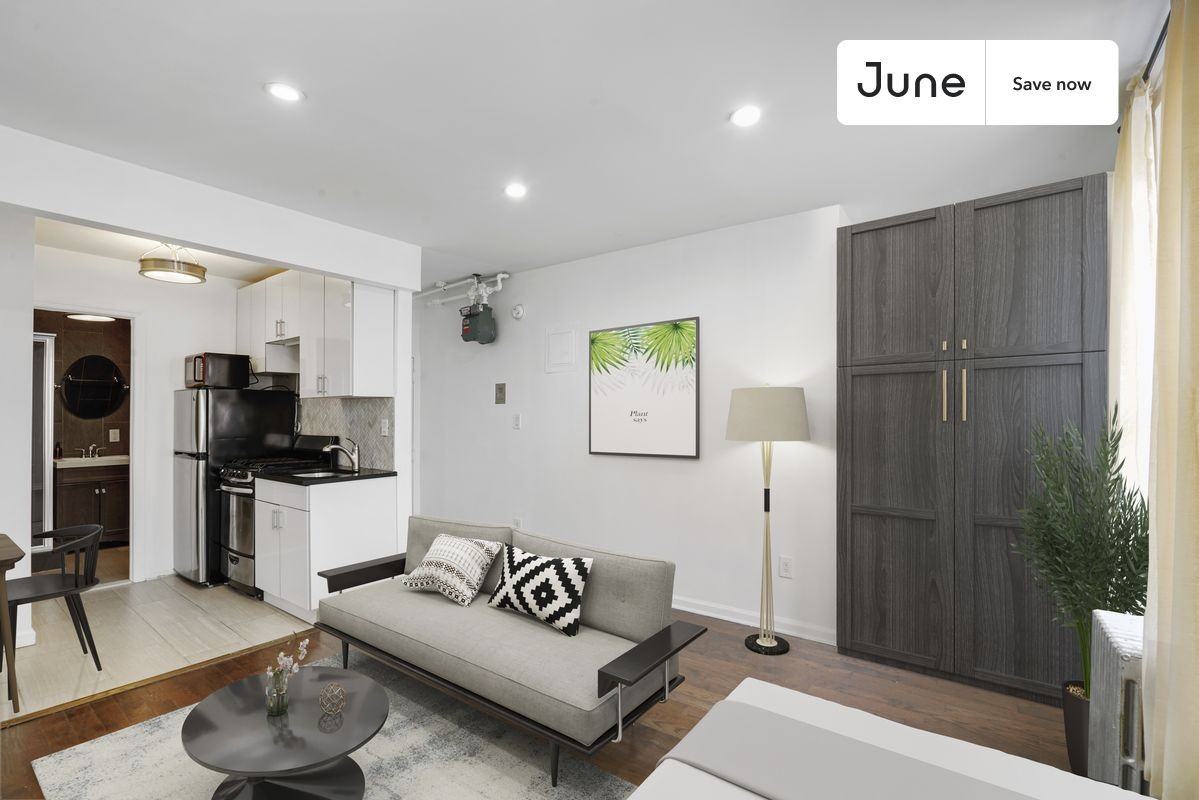 534 E 14th St #12 - Photo 2 of 14