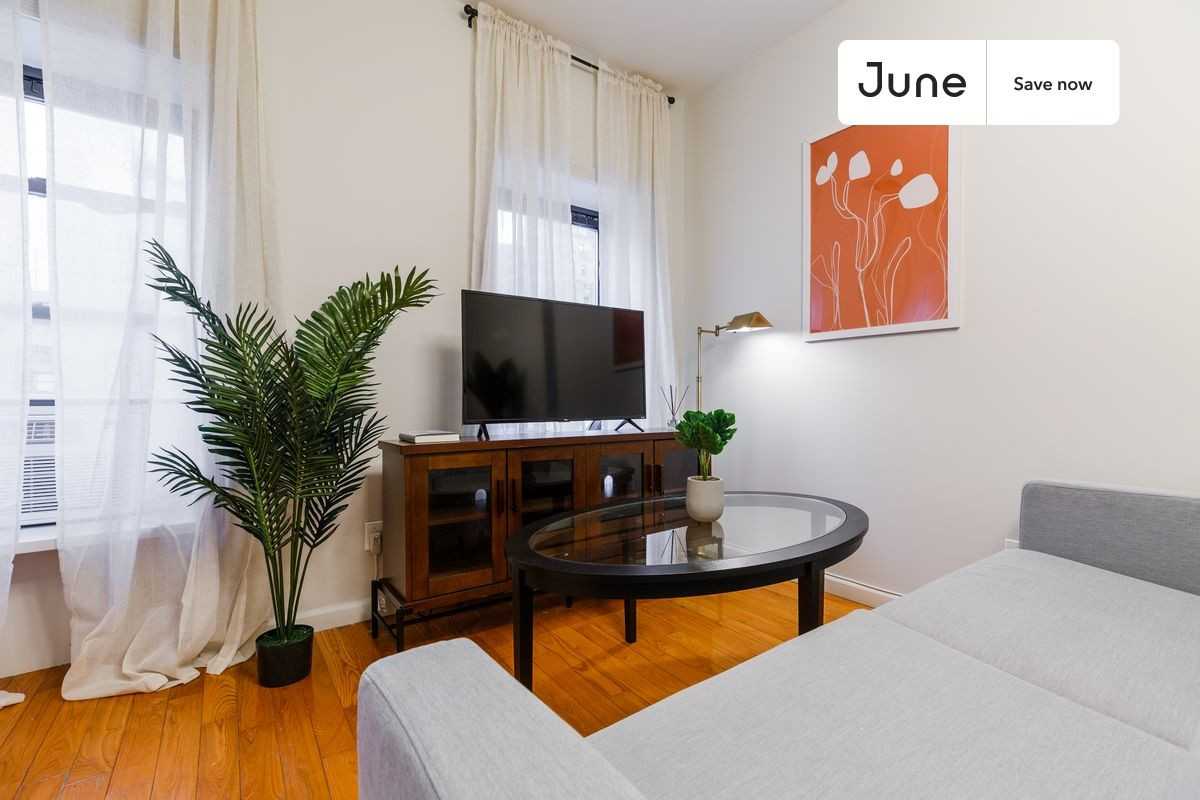 126 Lexington Ave #5F - Photo 2 of 12