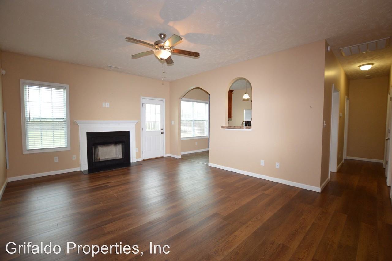 202 Classy Ct - Photo 3 of 27