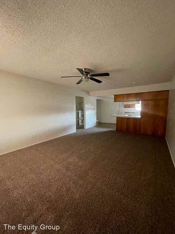 1124 South Shady St - Photo 2 of 14