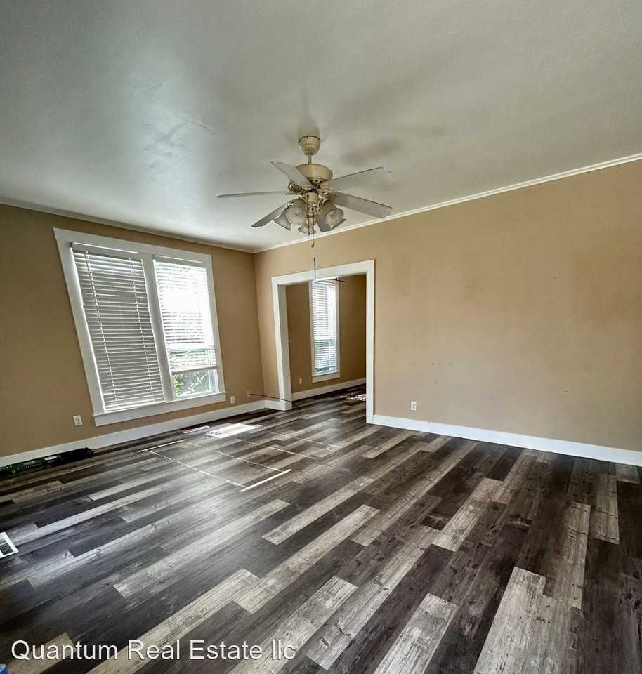 31 W Denver St - Photo 2 of 13