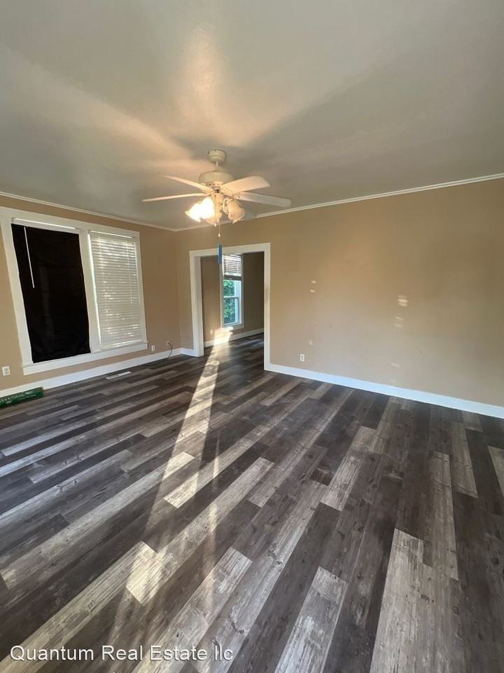 31 W Denver St - Photo 3 of 13