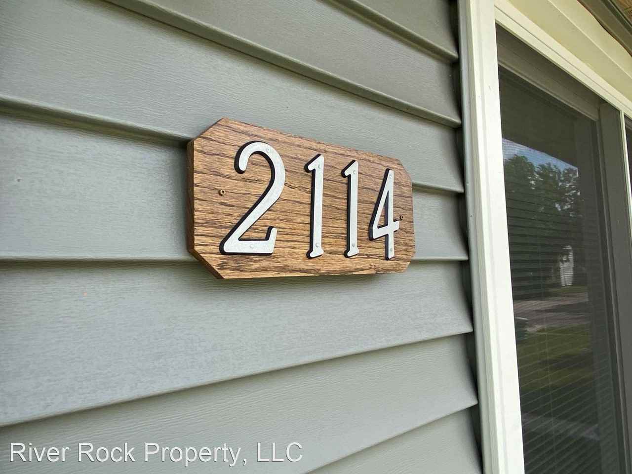 2114 31st Ave S - Photo 2 of 23