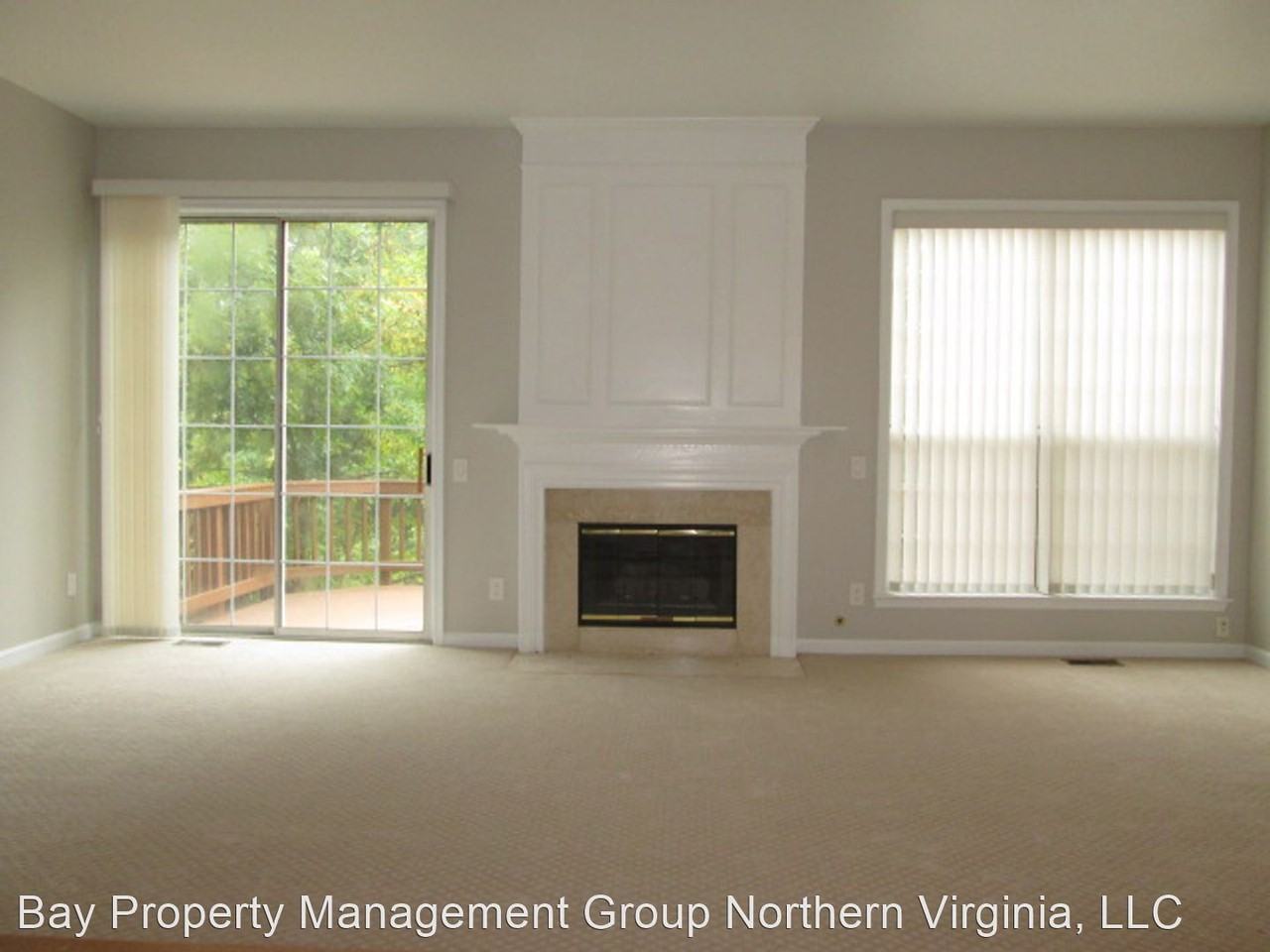 47630 Sandbank Sq - Photo 3 of 30