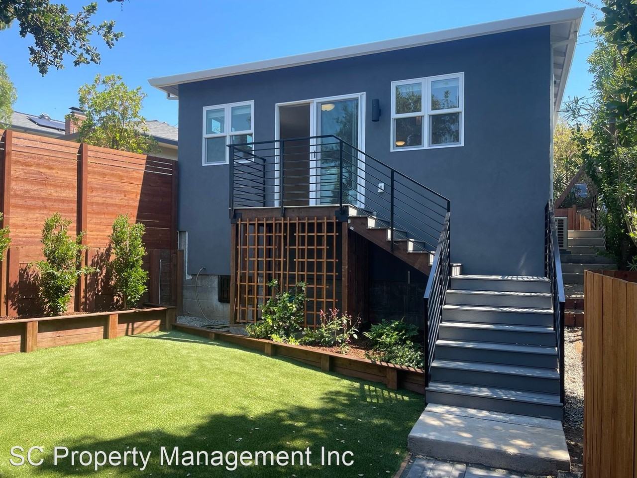 2504A Ralston Ave - Photo 2 of 12