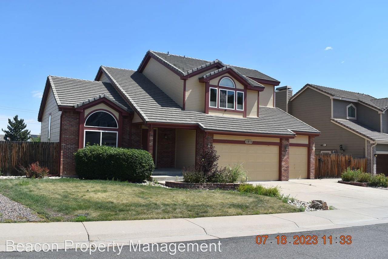 11833 W 56th Cir - Photo 2 of 43