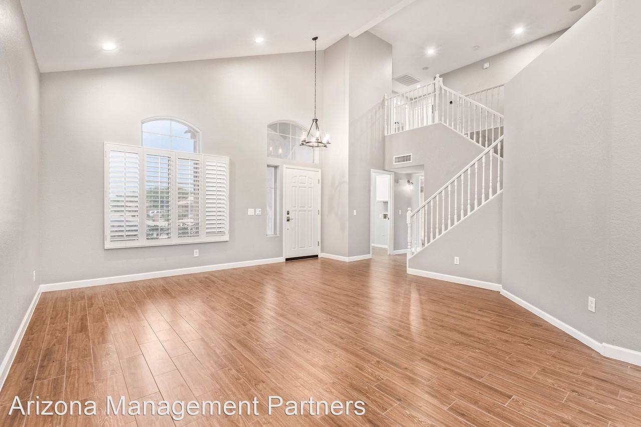 17835 N 51st Way - Photo 3 of 16