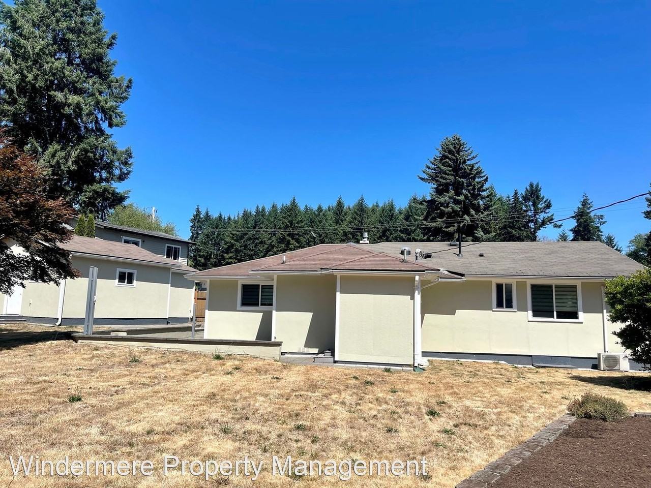 26107 James Ln Ne - Photo 3 of 34