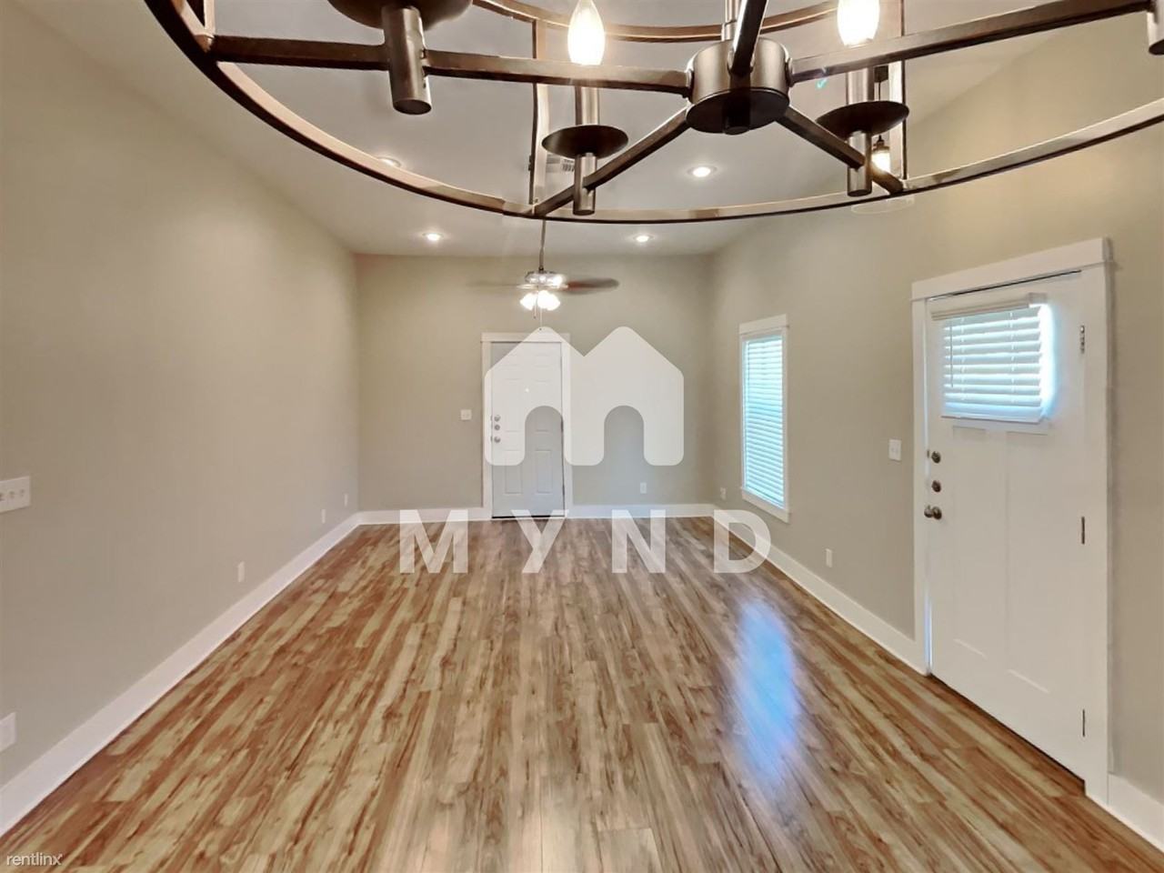 139 Querida Ave - Photo 3 of 19