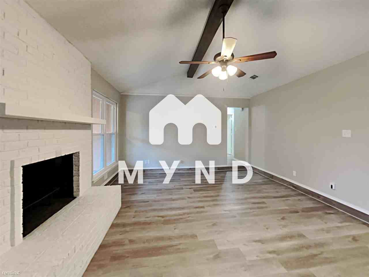 3528 Park Lake Dr - Photo 3 of 23