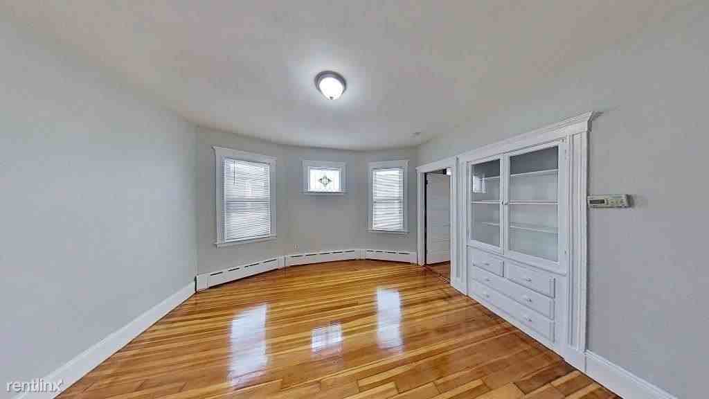 152 Minot St #3 - Photo 3 of 14