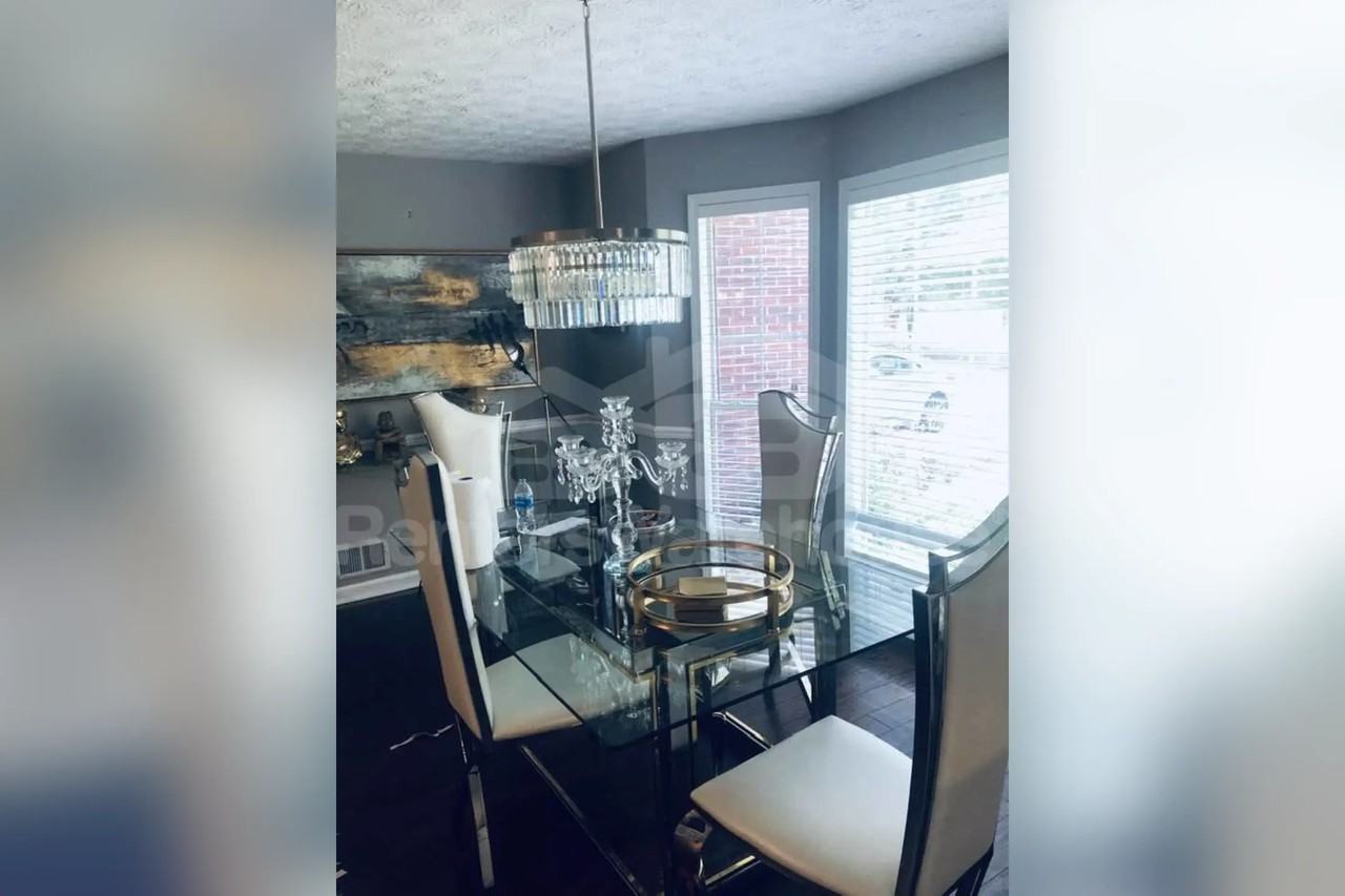 5981 Spalding Dr - Photo 3 of 25