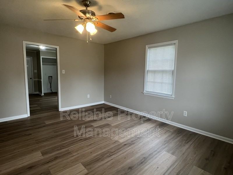 505 E Elizabeth St #B - Photo 3 of 11