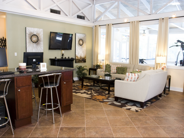 Landmark at Deerfield Glen - Photo 2 of 20