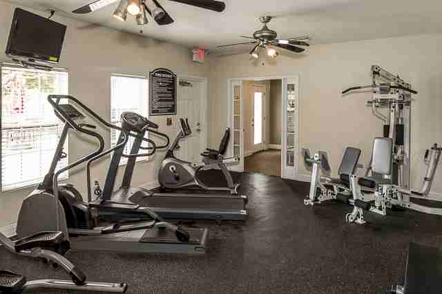 Landmark at Alexander Pointe - Photo 3 of 21