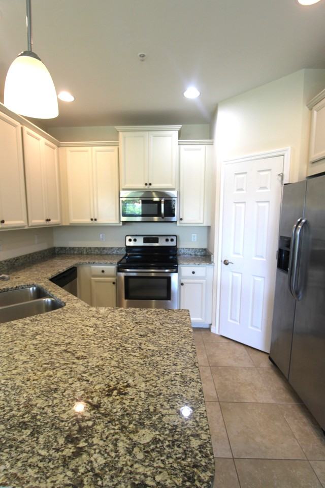 4255 Expedition Way - Photo 3 of 20