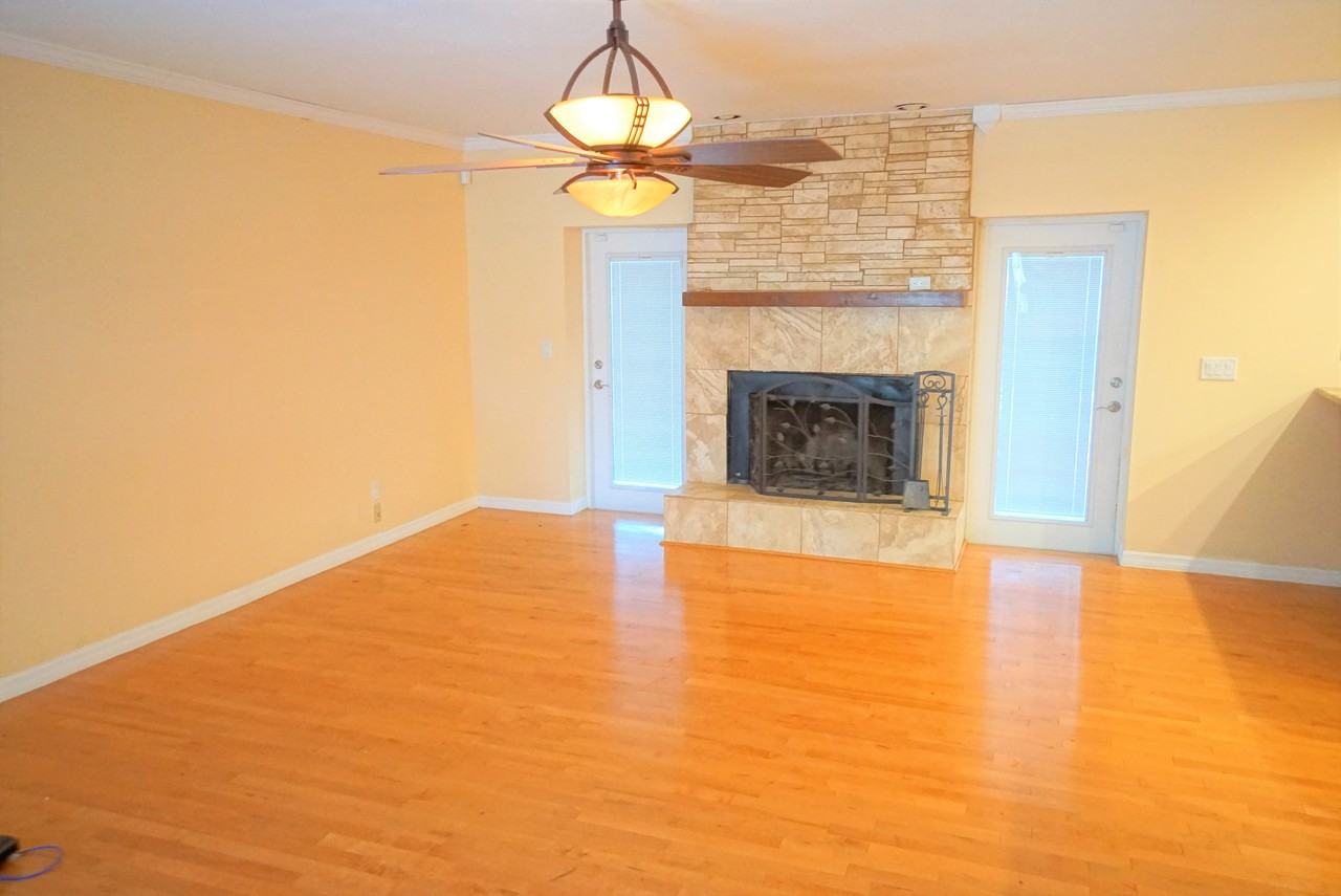 15903 Dover Cliffe Dr - Photo 7 of 18