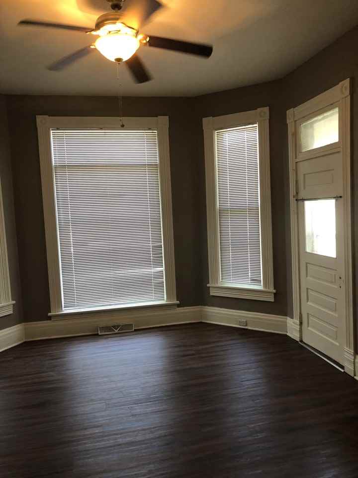 912 Kansas Ave - Photo 2 of 16