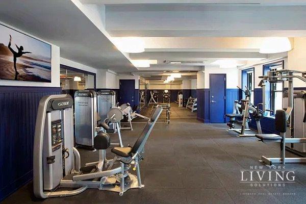 W 34th St #23MM - Photo 4 of 5