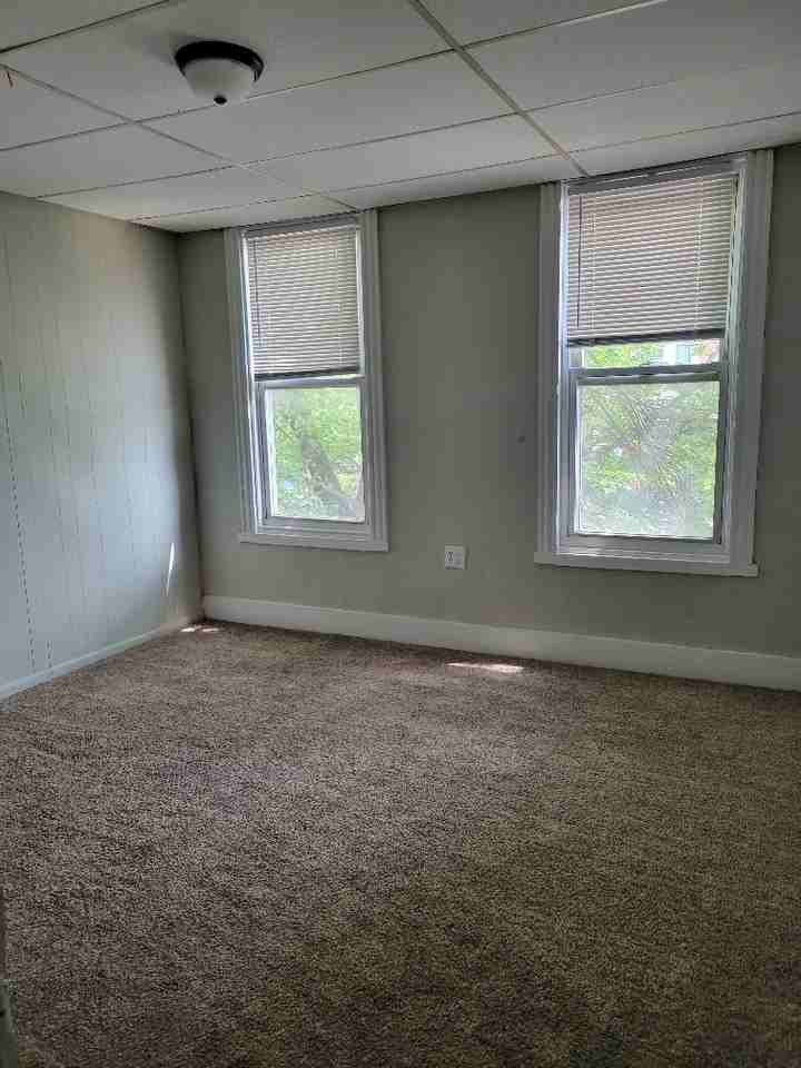 1245 Buttonwood St - Photo 2 of 13