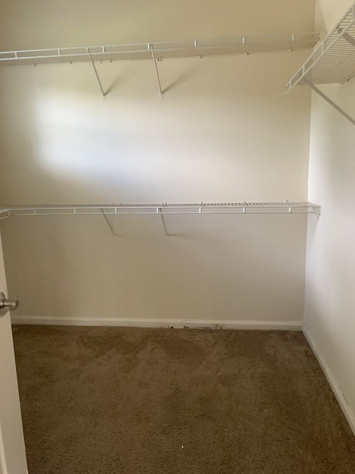 10000 Gate Parkway North 326, Jacksonville, FL 32246 2 Bedroom