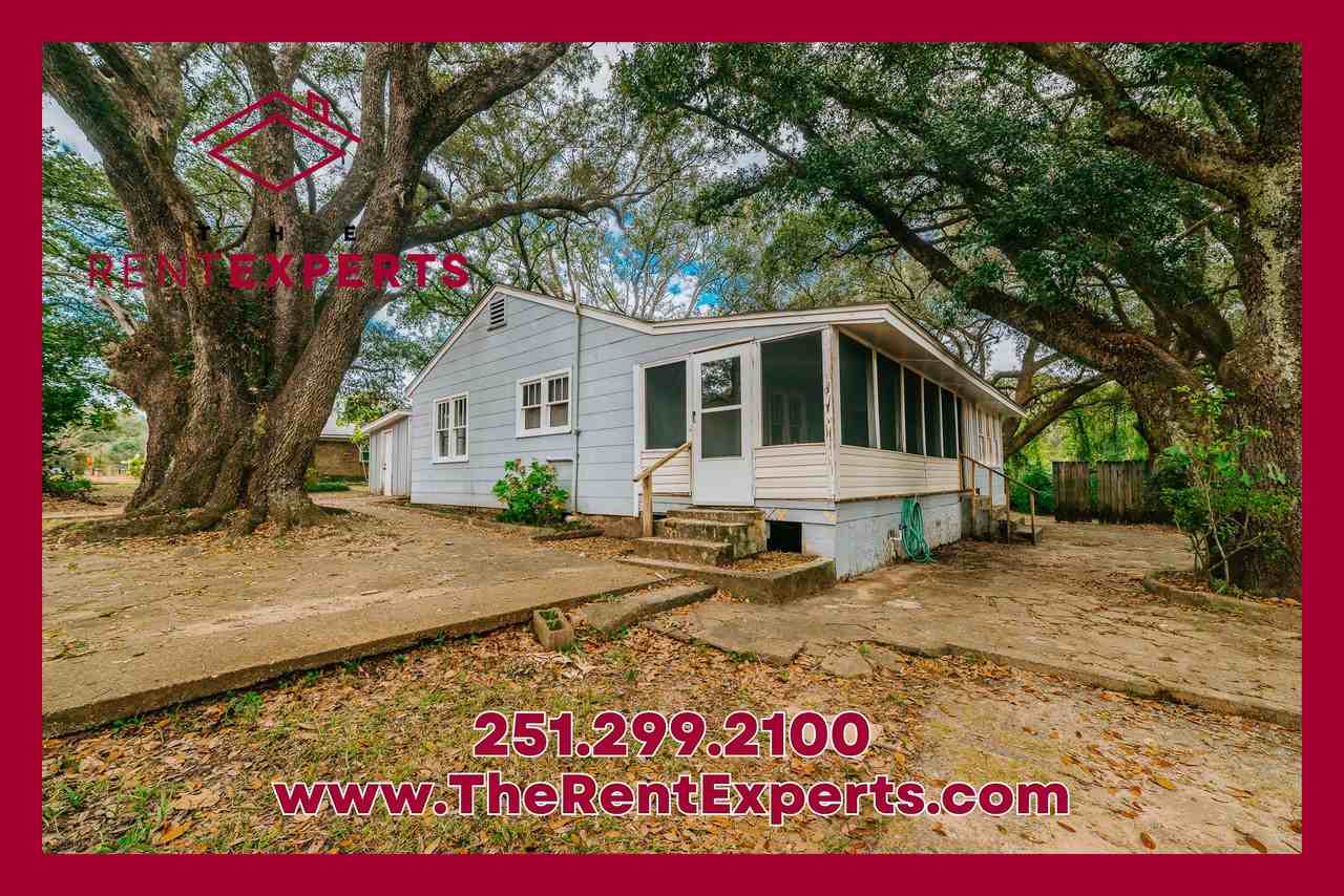 7210 Knollwood Road - Photo 2 of 20