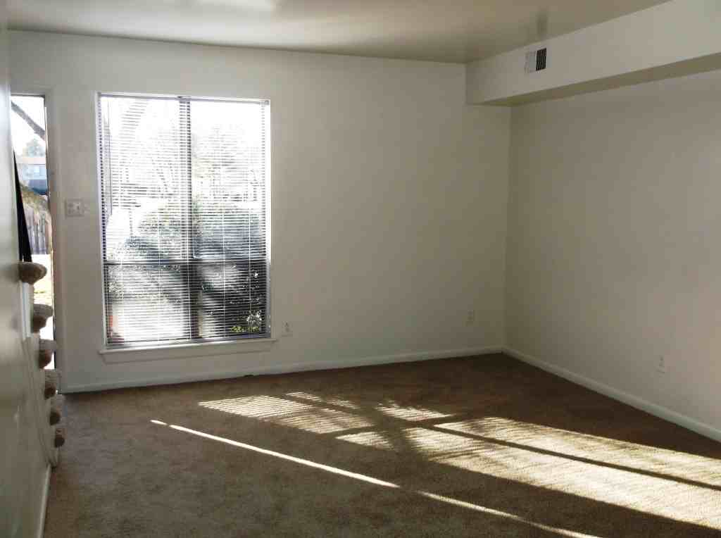 Townhomes of Oakleys - Photo 3 of 21