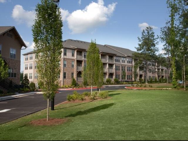 THE REGENCY AT JOHNS CREEK WALK - Photo 3 of 39