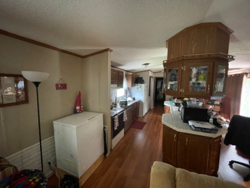 330 Joshua Ln - Photo 3 of 13