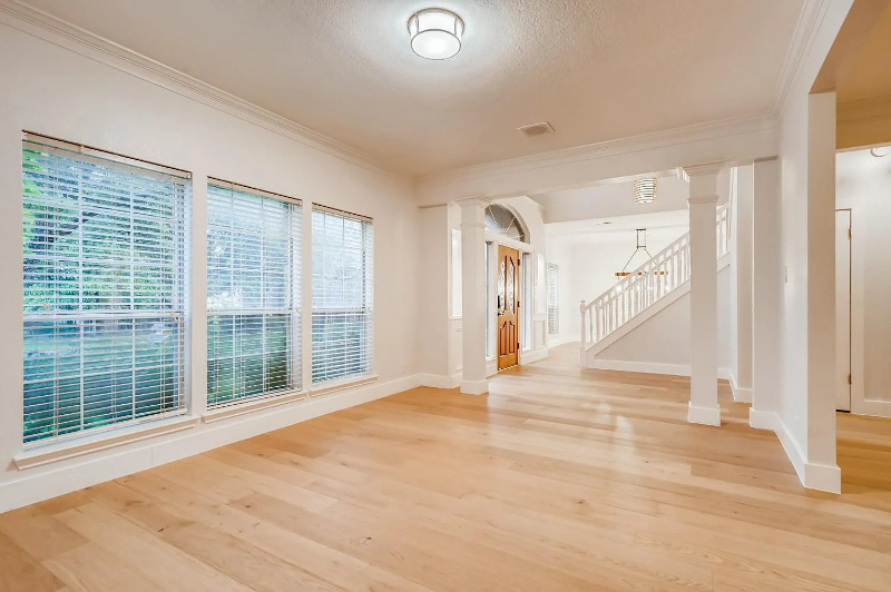 10908 Medfield Ct - Photo 2 of 3