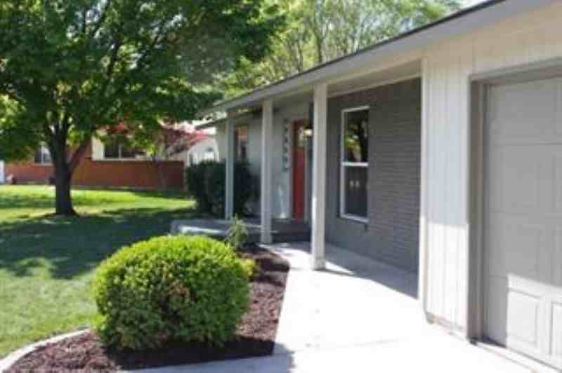 6660 W Oreana Dr - Photo 2 of 19