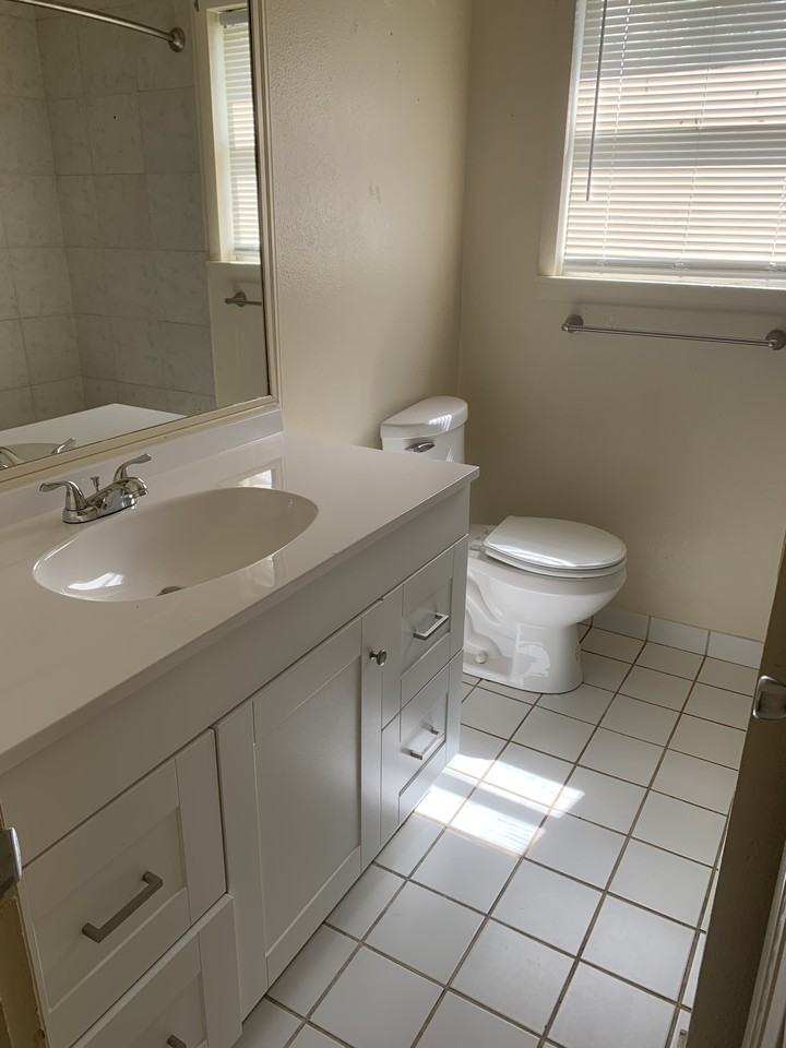 506 E Mitcham St #NA - Photo 2 of 10