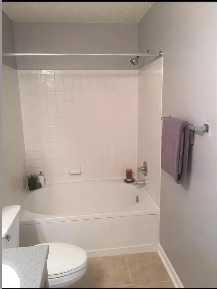 3035 Bradford Park Dr #NA - Photo 3 of 12