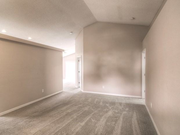 417 Halstead Dr #NA - Photo 2 of 17