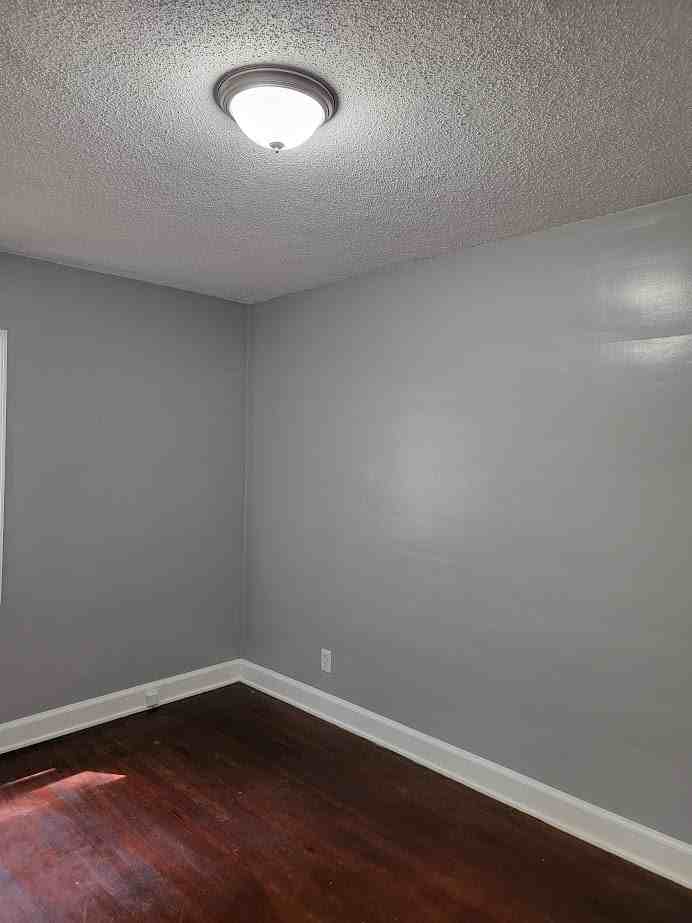 15491 Sussex St #1 - Photo 5 of 8
