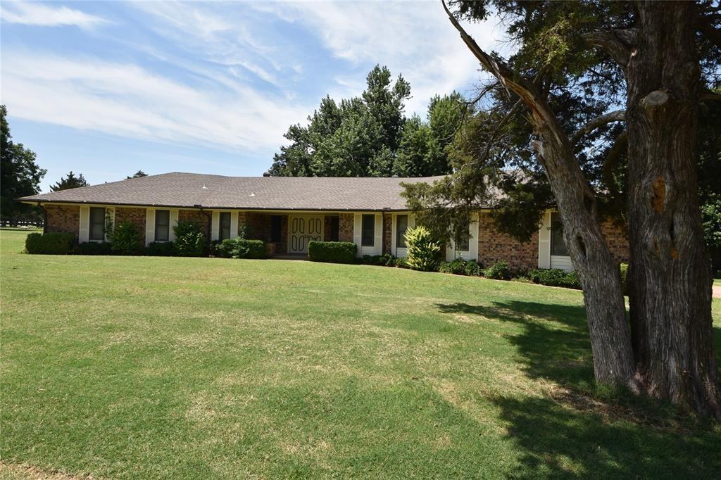 1055 Par Ave - Photo 3 of 33