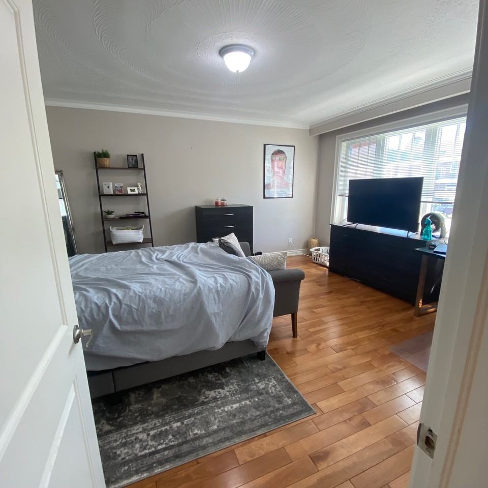 48 Wallace Avenue #Main - Photo 2 of 20