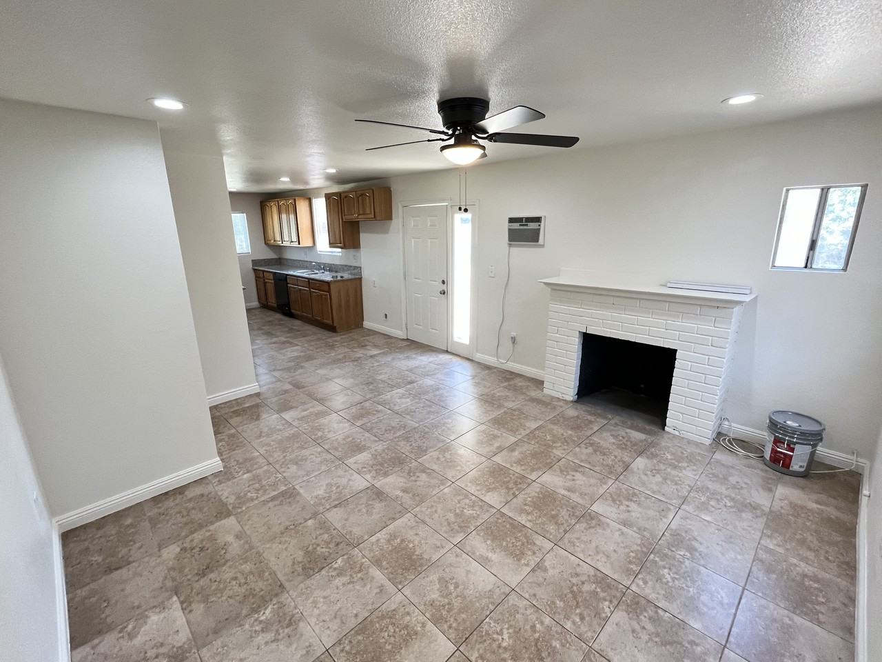 248 Pacific Avenue - Photo 3 of 11