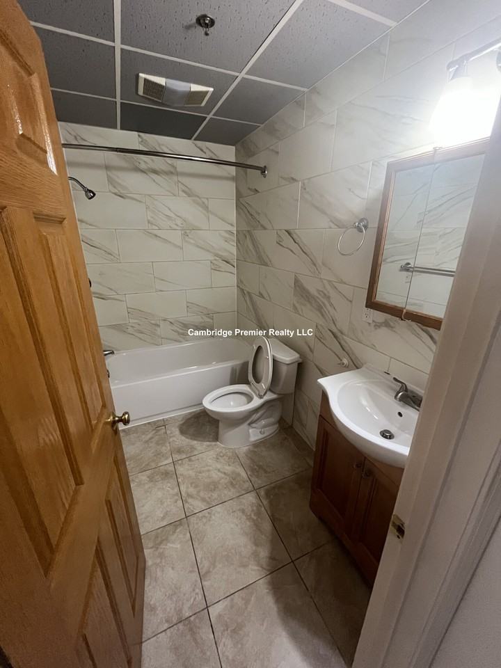 Kneeland St #602 - Photo 2 of 24