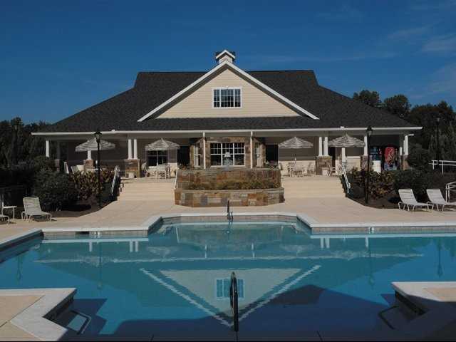 Carriage Club - Photo 3 of 12