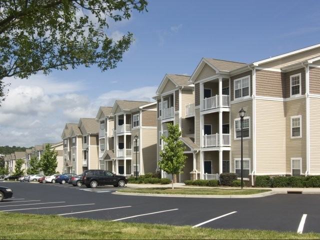 Reserve at Stone Hollow - Photo 2 of 32