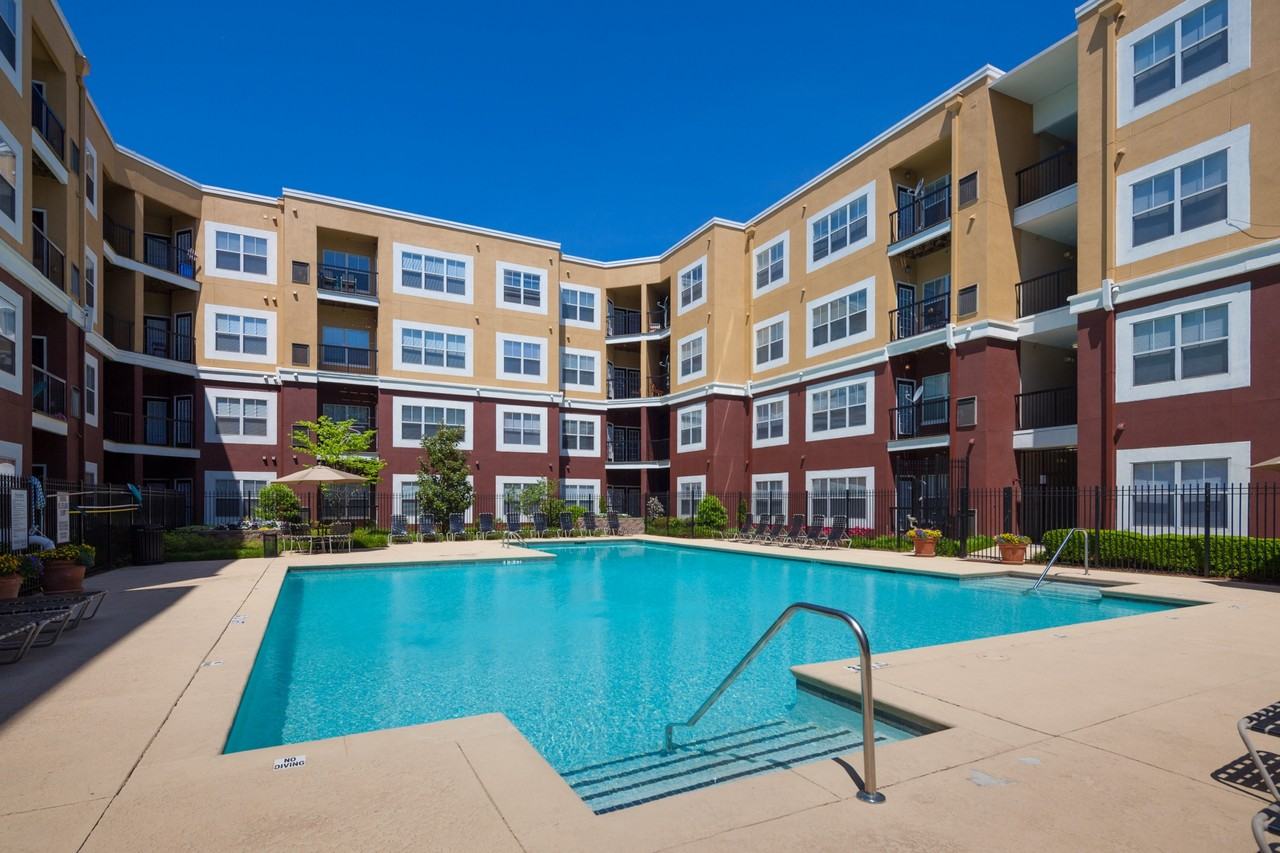 Point at Westside - Photo 3 of 24