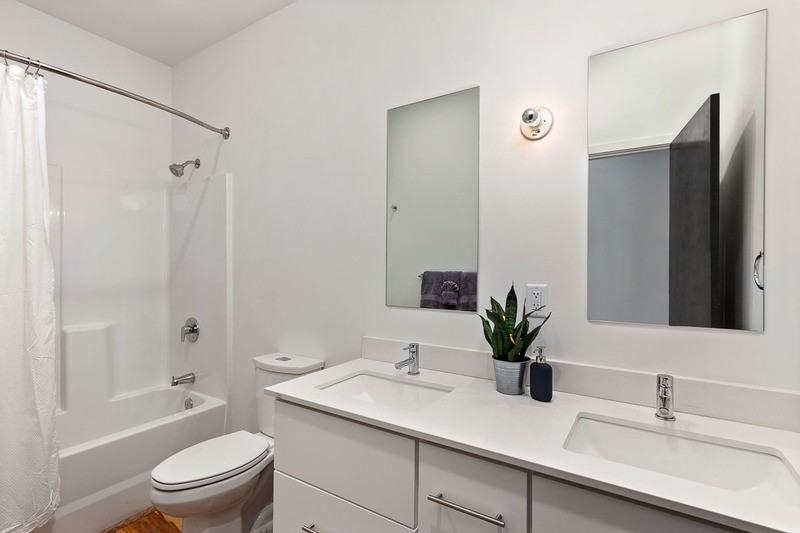 1108 E 30th St #233 - Photo 5 of 22