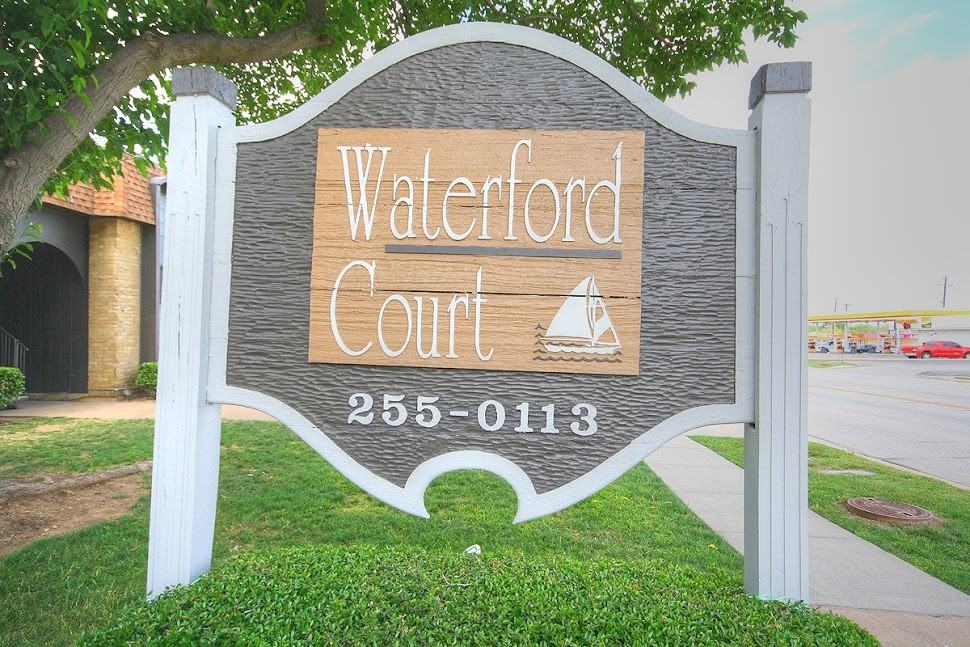 Waterford Court Apartments 1000 W Rochelle Rd, Irving