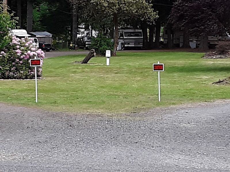 626 Silverbrook Rd - Photo 3 of 13