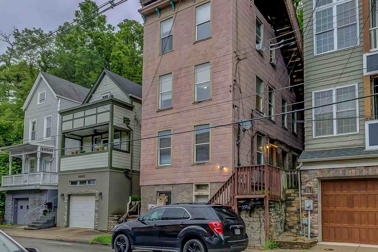 1240 Elsinore Ave #3 - Photo 2 of 10