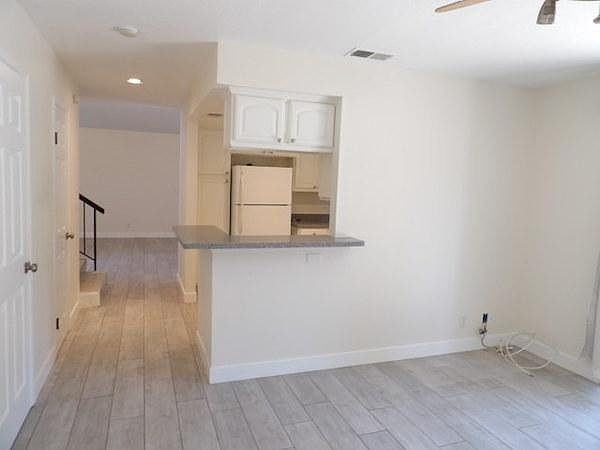 2082 Waterbury #NA - Photo 2 of 6