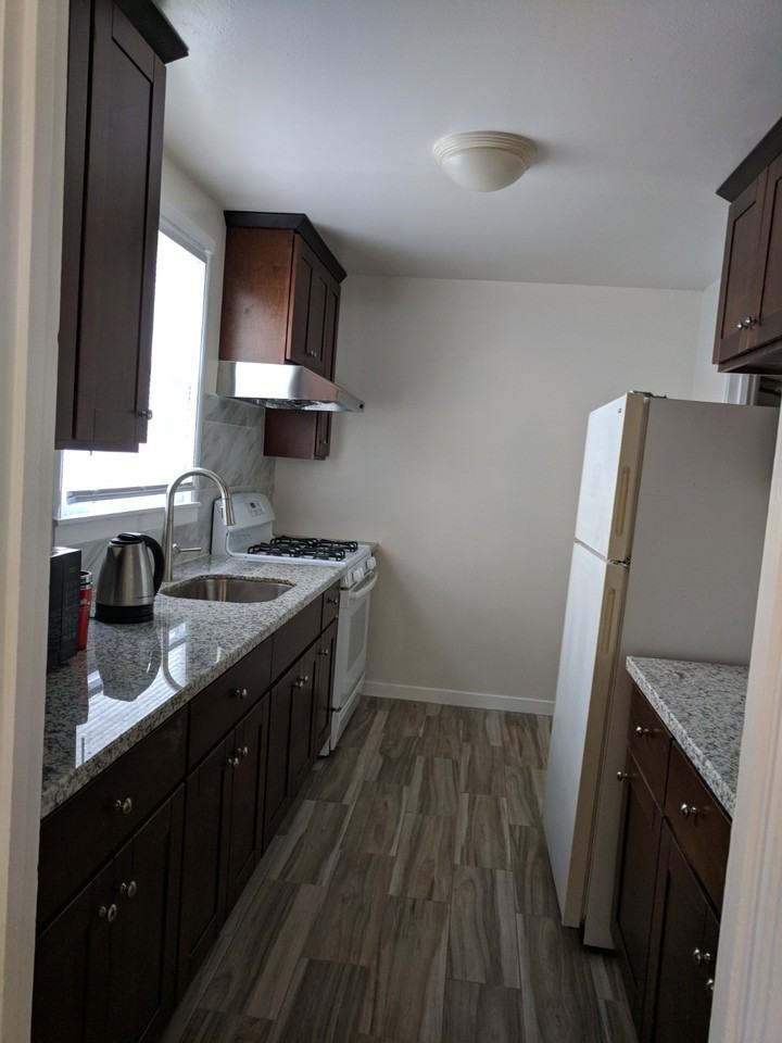 3206 Hyde St #32XX - Photo 3 of 4