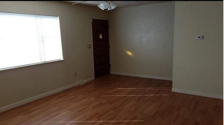 223 E Upjohn Ave #223 - Photo 2 of 14